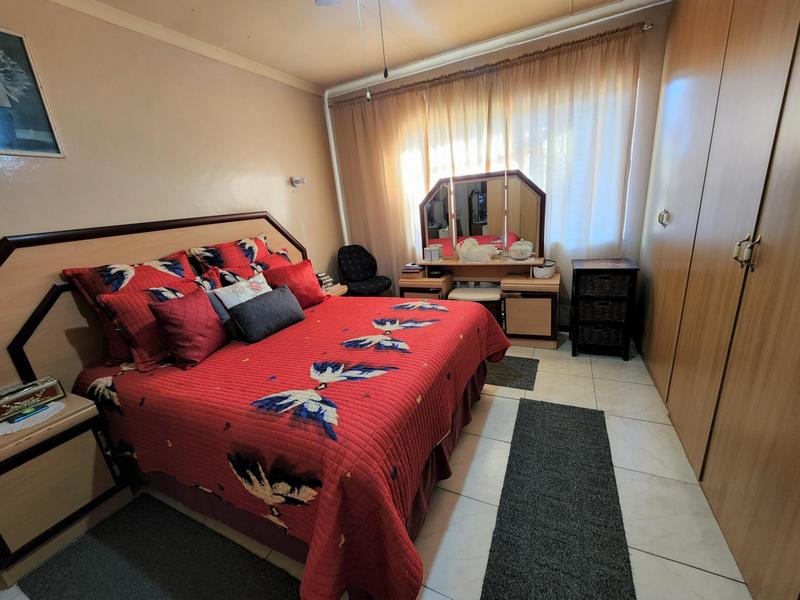 3 Bedroom Property for Sale in Newclair Western Cape